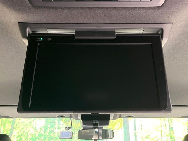 TOYOTA VOXY 2021 Image 31