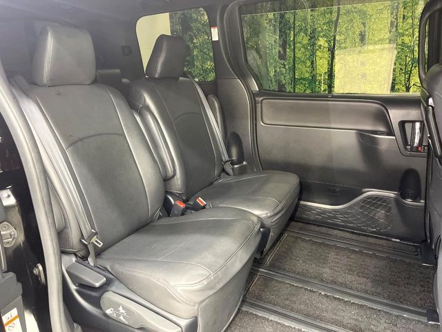 TOYOTA VOXY 2021 Image 31