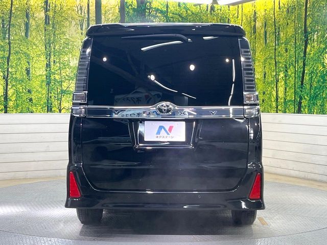 TOYOTA VOXY 2021 Image 31