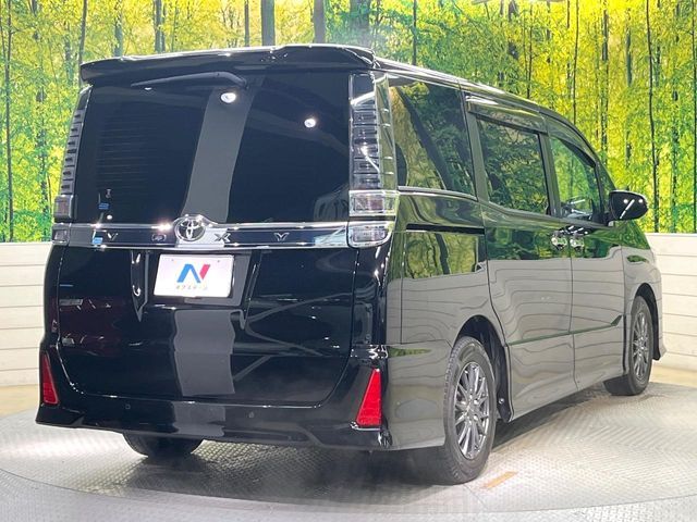 TOYOTA VOXY 2021 Image 31