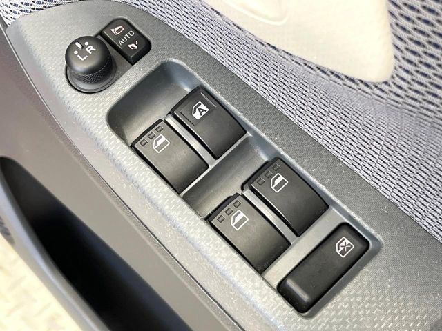 DAIHATSU MOVE 2015 Image 31