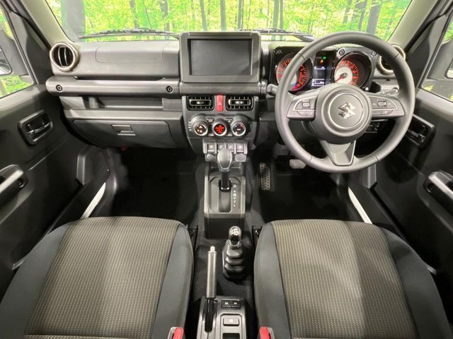 SUZUKI JIMNY NOMADE 2025 Image 31