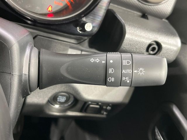 SUZUKI JIMNY NOMADE 2025 Image 31