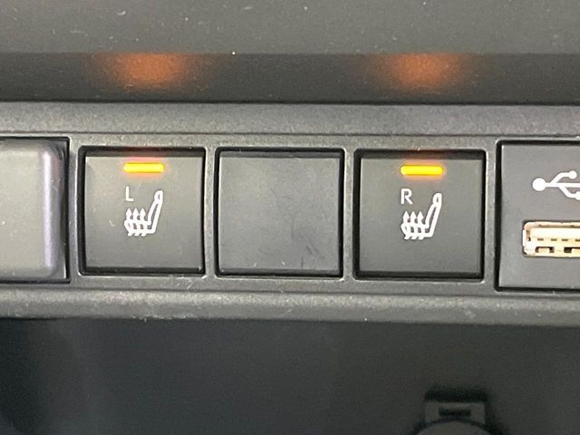 TOYOTA YARIS CROSS HYBRID 2021 Image 31