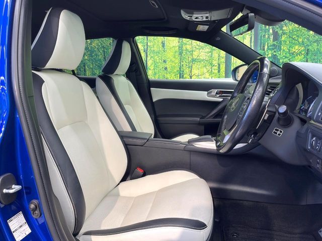 TOYOTA LEXUS CT200H 2017 Image 31