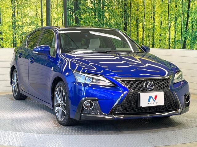 TOYOTA LEXUS CT200H 2017 Image 31