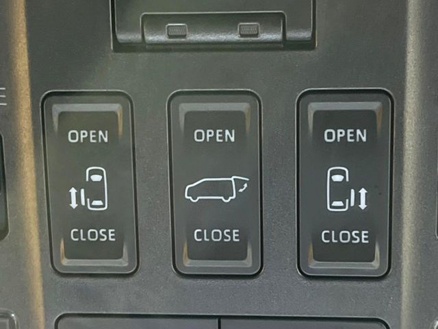 TOYOTA ALPHARD HYBRID 2025 Image 31