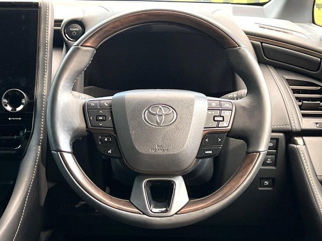 TOYOTA ALPHARD HYBRID 2025 Image 31