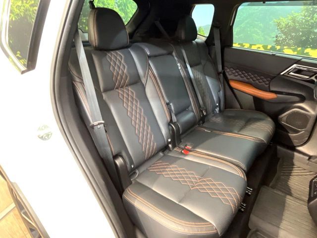 MITSUBISHI OUTLANDER PHEV 2022 Image 31