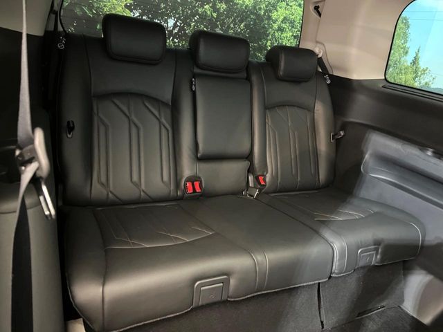 NISSAN ELGRAND 2024 Image 31