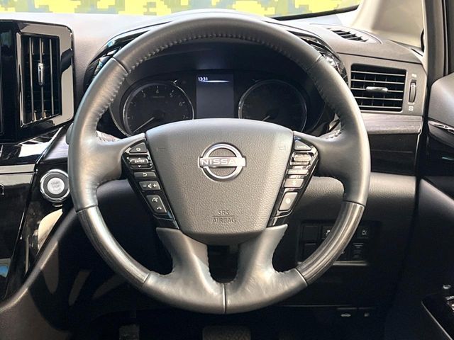 NISSAN ELGRAND 2024 Image 31