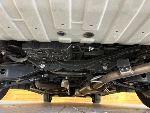 NISSAN ELGRAND 2024 Image 31