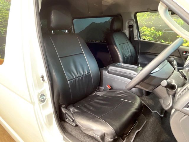 TOYOTA HIACE WAGON 2023 Image 31