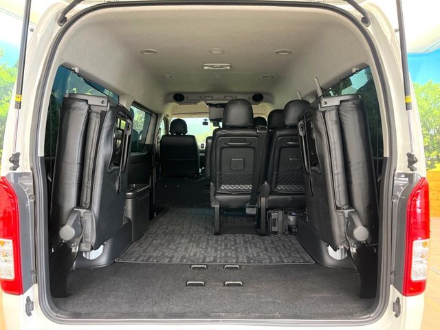 TOYOTA HIACE WAGON 2023 Image 31