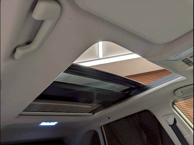 TOYOTA RAV4 HYBRID 4WD 2021 Image 31