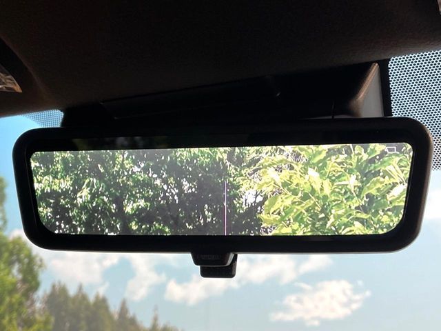 TOYOTA HIACE VAN 2WD 2025 Image 31