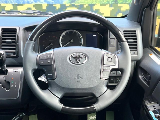 TOYOTA HIACE VAN 2WD 2025 Image 31