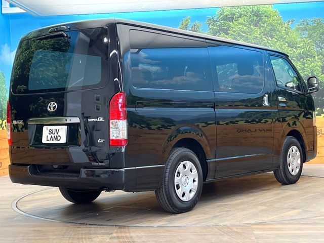 TOYOTA HIACE VAN 2WD 2025 Image 31