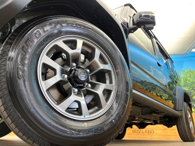 SUZUKI JIMNY NOMADE 2025 Image 31