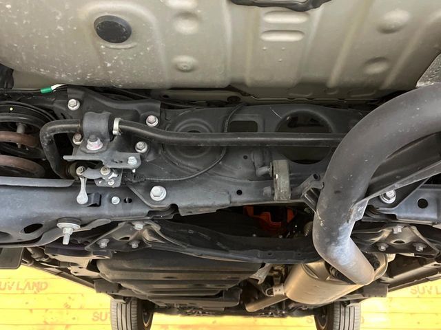 TOYOTA LEXUS NX300H 2018 Image 31