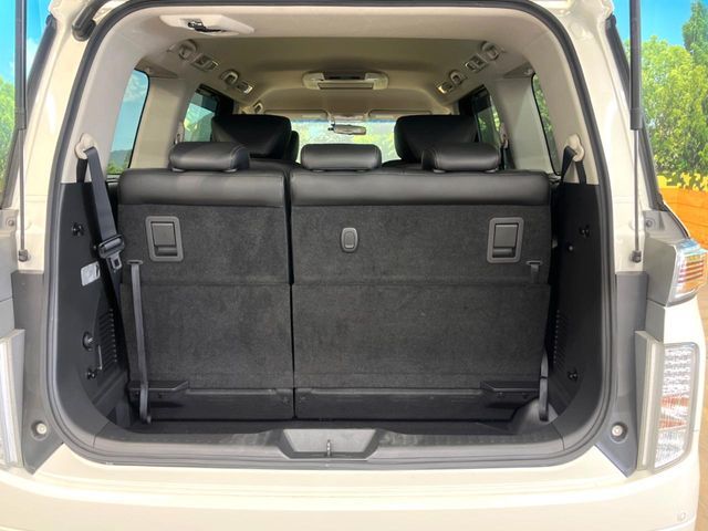 NISSAN ELGRAND 2014 Image 31