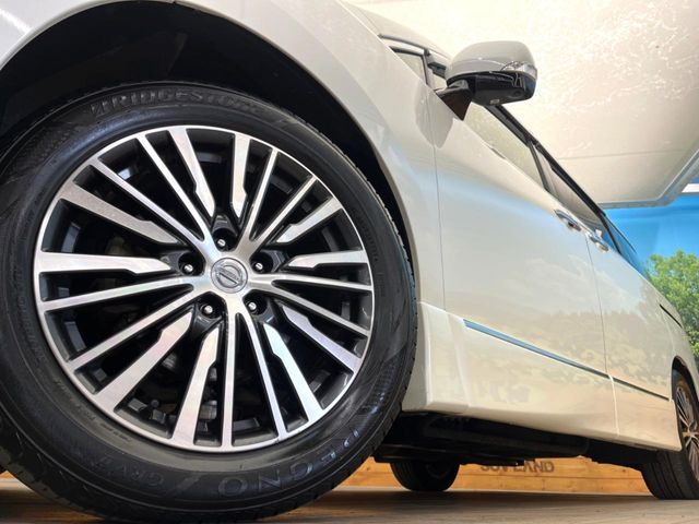 NISSAN ELGRAND 2014 Image 31