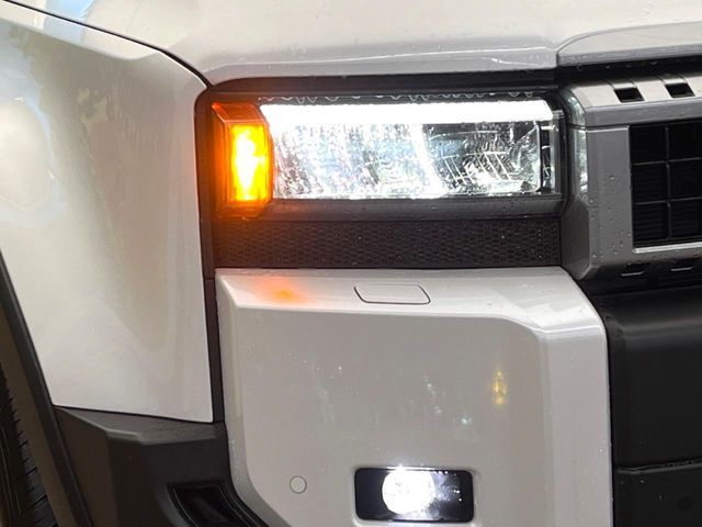 TOYOTA LANDCRUISER 250 2025 Image 31