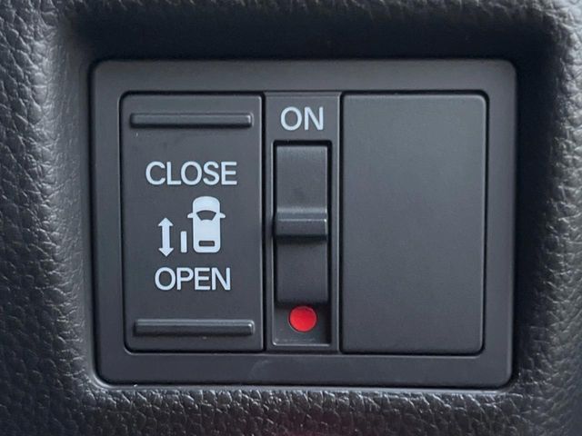 HONDA N BOX CUSTOM 2019 Image 31