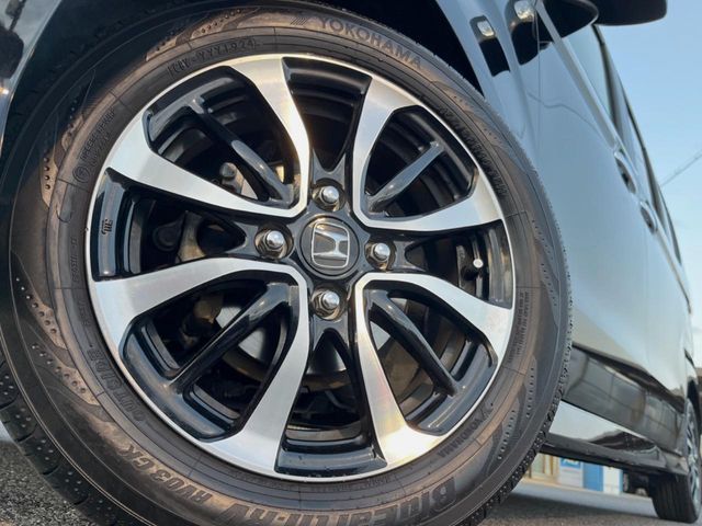 HONDA N BOX CUSTOM 2019 Image 31