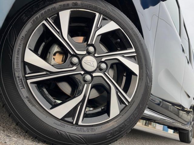 DAIHATSU TANTO CUSTOM 2020 Image 31