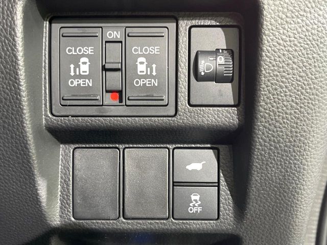 HONDA STEPWAGON E:HEV SPAD 2023 Image 31