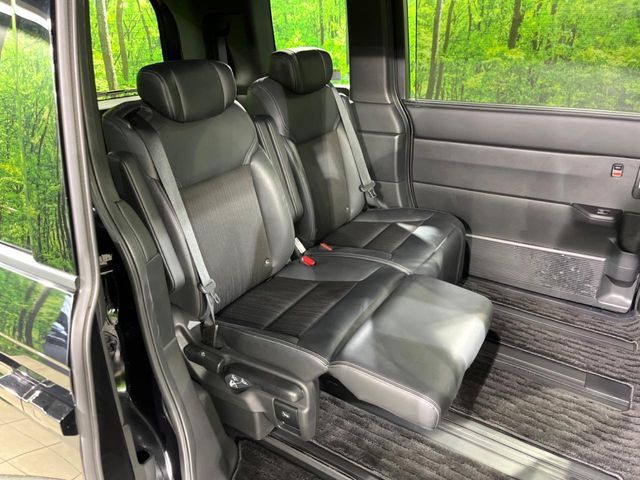 HONDA STEPWAGON E:HEV SPAD 2023 Image 31