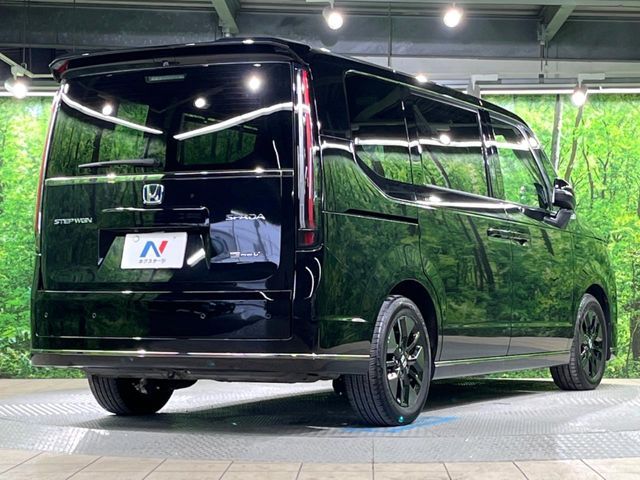 HONDA STEPWAGON E:HEV SPAD 2023 Image 31