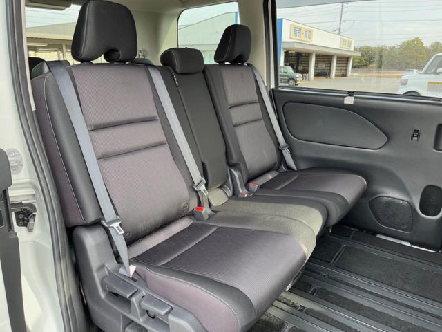 NISSAN SERENA  S-HYBRID 2018 Image 31