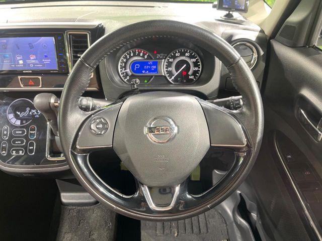 NISSAN DAYZ ROOX 2017 Image 31