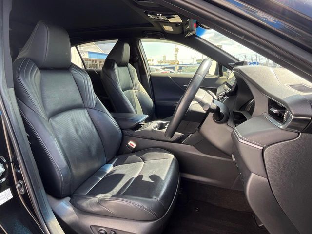 TOYOTA HARRIER 2WD 2021 Image 31