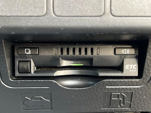 TOYOTA TANK 2018 Image 31