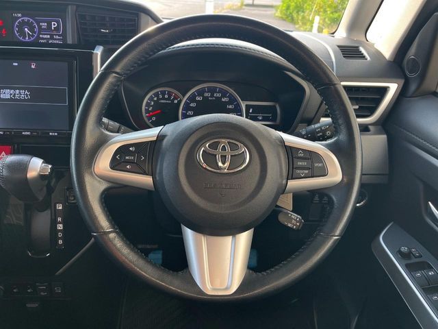 TOYOTA TANK 2018 Image 31