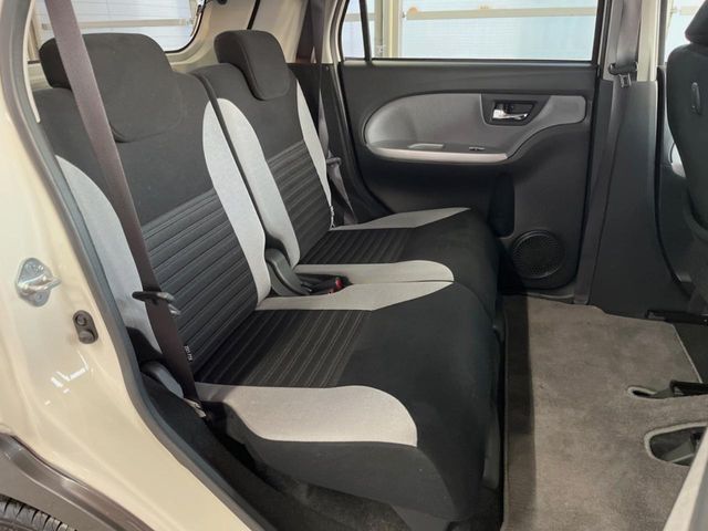 DAIHATSU CAST ACTIVA 2016 Image 31