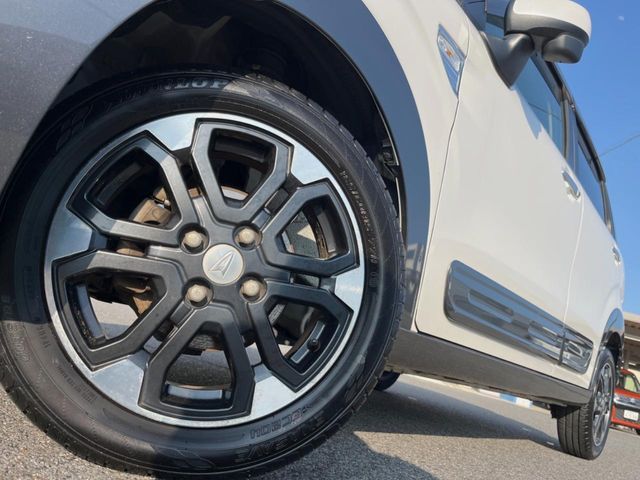 DAIHATSU CAST ACTIVA 2016 Image 31