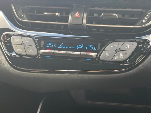 TOYOTA C-HR 2018 Image 31