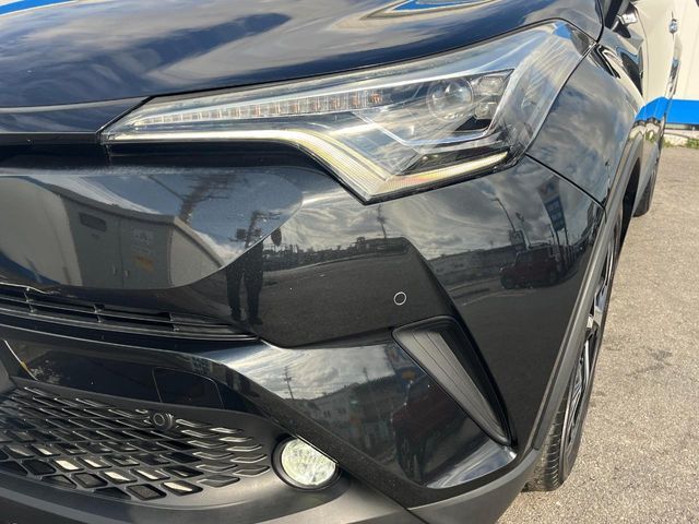 TOYOTA C-HR 2018 Image 31