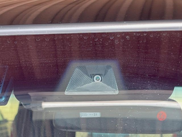 HONDA N BOX CUSTOM 2023 Image 31