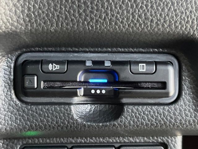 HONDA N BOX CUSTOM 2023 Image 31