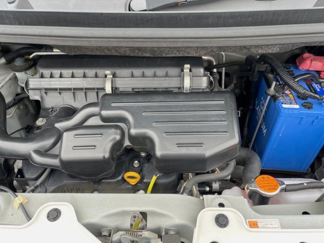 DAIHATSU TANTO 2014 Image 31