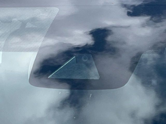 TOYOTA PRIUS 2017 Image 31