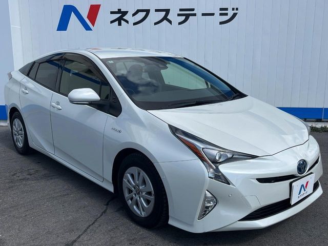 TOYOTA PRIUS 2017 Image 31