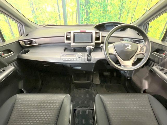 HONDA FREED SPIKE HYBRID 2013 Image 31