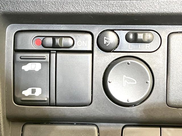 HONDA FREED SPIKE HYBRID 2013 Image 31