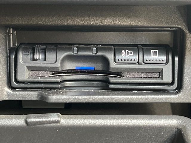 NISSAN SERENA  S-HYBRID 4WD 2017 Image 31